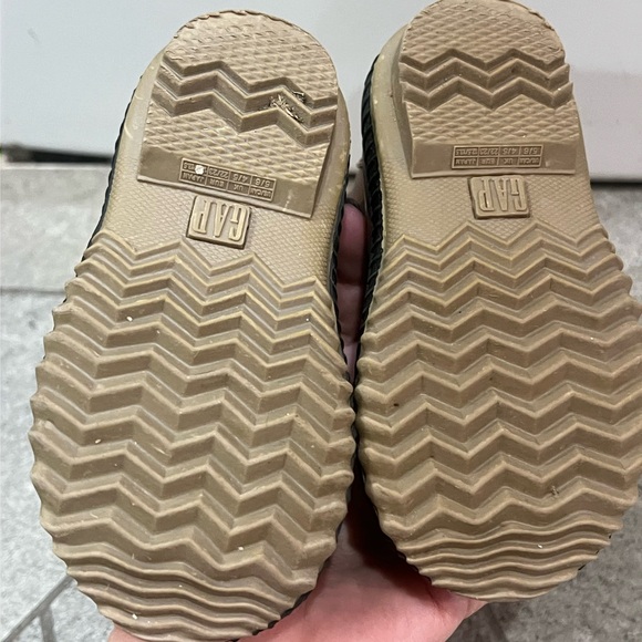 Gap Duck Boot, 3M Insulate, Infant size 5 - Picture 5 of 6